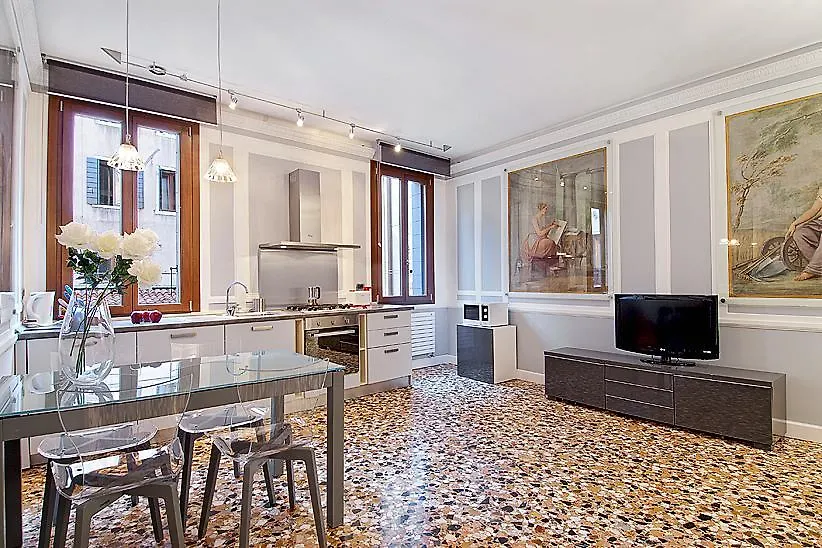 Salmaso Apartments 0*, Venice
