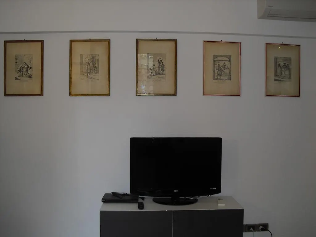 Salmaso Apartments
