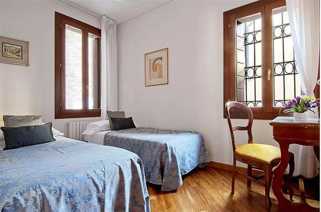 Salmaso Apartments